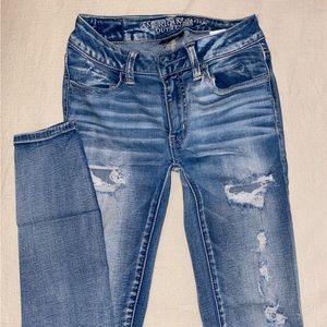 AE Low Rise Ripped Jeggings